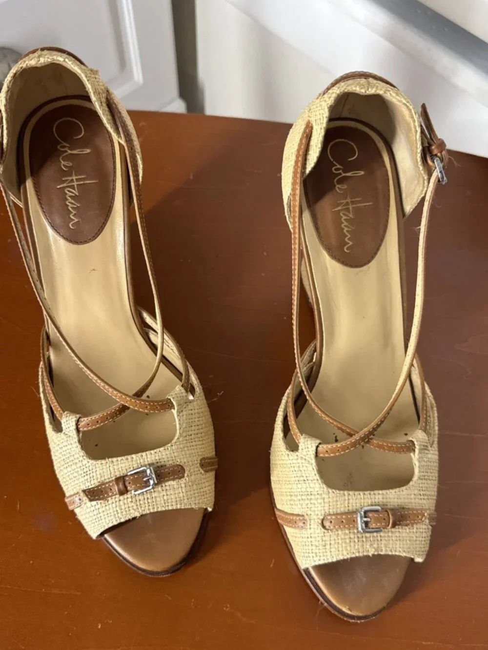 COLE HAAN LEATHER STRAPPY HEELS NikeAir Camel Size 8 Wedges Sandals Woven Raffia